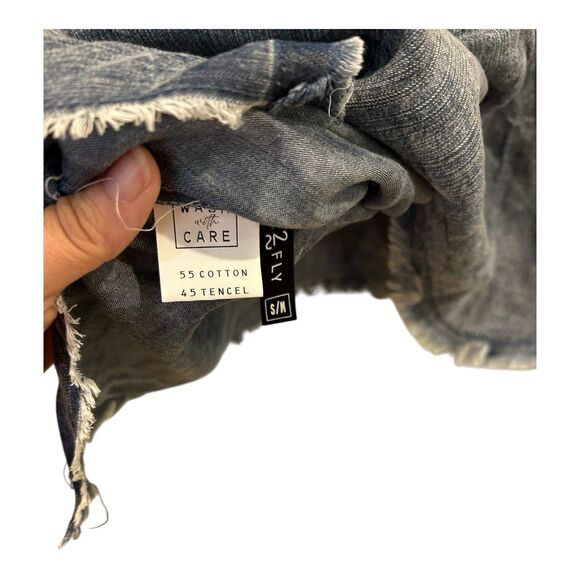 Two 2 Fly Boutique American Flag Applique Tunic Top Sz S/M NWT Tencel Blend - Picture 4 of 4